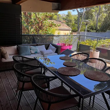 Morgiou Sormiou Marseille T4 Climatise Familial - 3 Chambres - Terrasse Bois - Jardin Privatif - Calanques A Pied - Plages & Velodrome A 10 Min - Ideal Familles & Randonneurs & Grimpeurs - Escalade A 5 Min - Marseille Sud Exterior foto